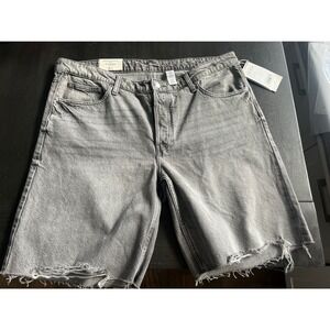 HM Baggy Bermuda Shorts Grey Denim Low Waist‎ Raw Hem Jorts US 16 NWT Skater Y2K